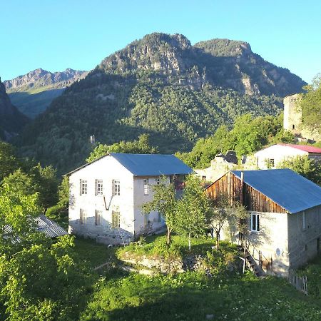 Ciuri'S Guesthouse Zhabeshi المظهر الخارجي الصورة