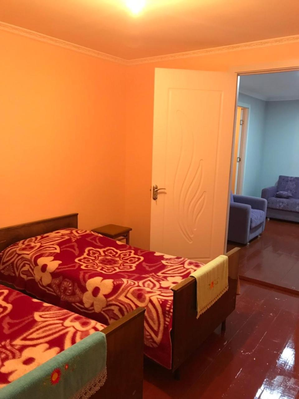Ciuri'S Guesthouse Zhabeshi المظهر الخارجي الصورة