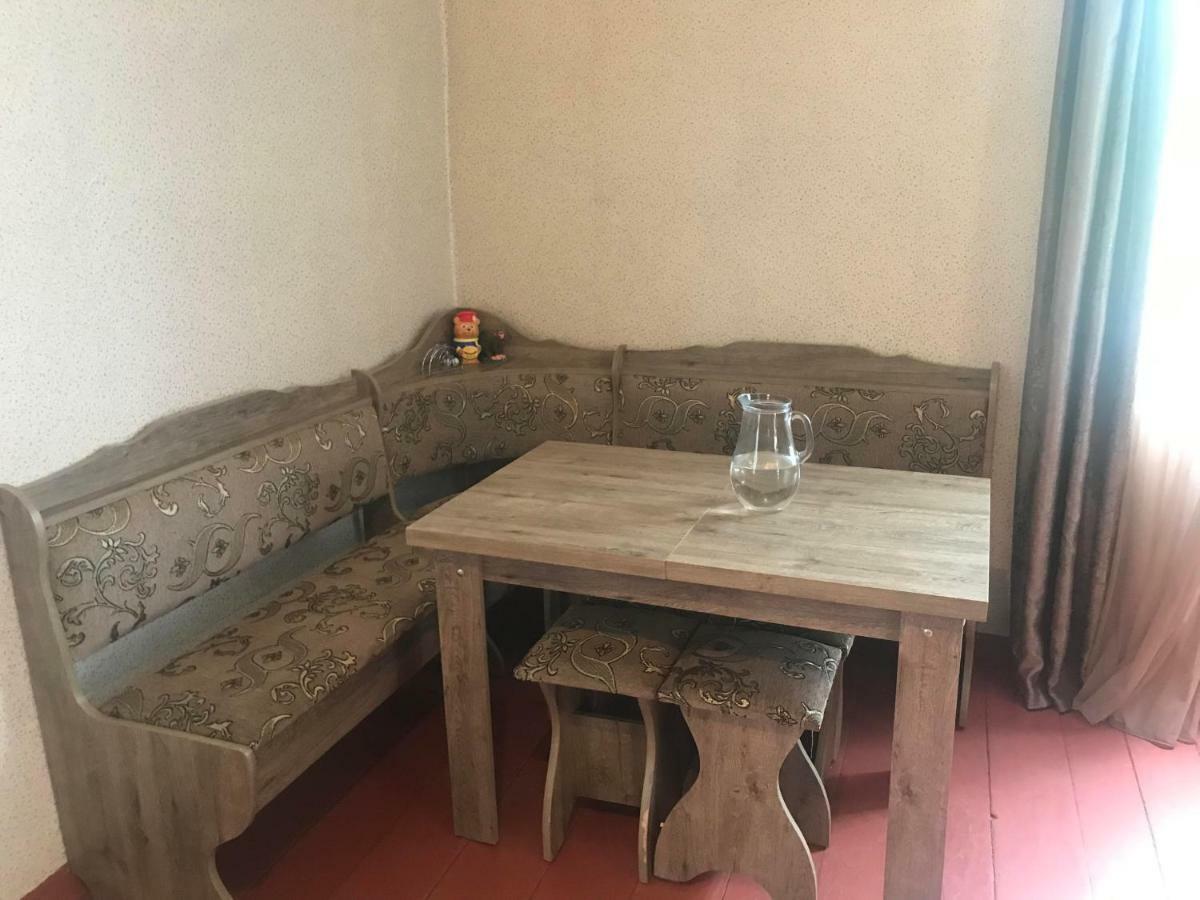 Ciuri'S Guesthouse Zhabeshi المظهر الخارجي الصورة